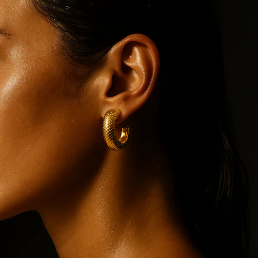 Nella Fish Scale Medium Hoop Earrings Gold