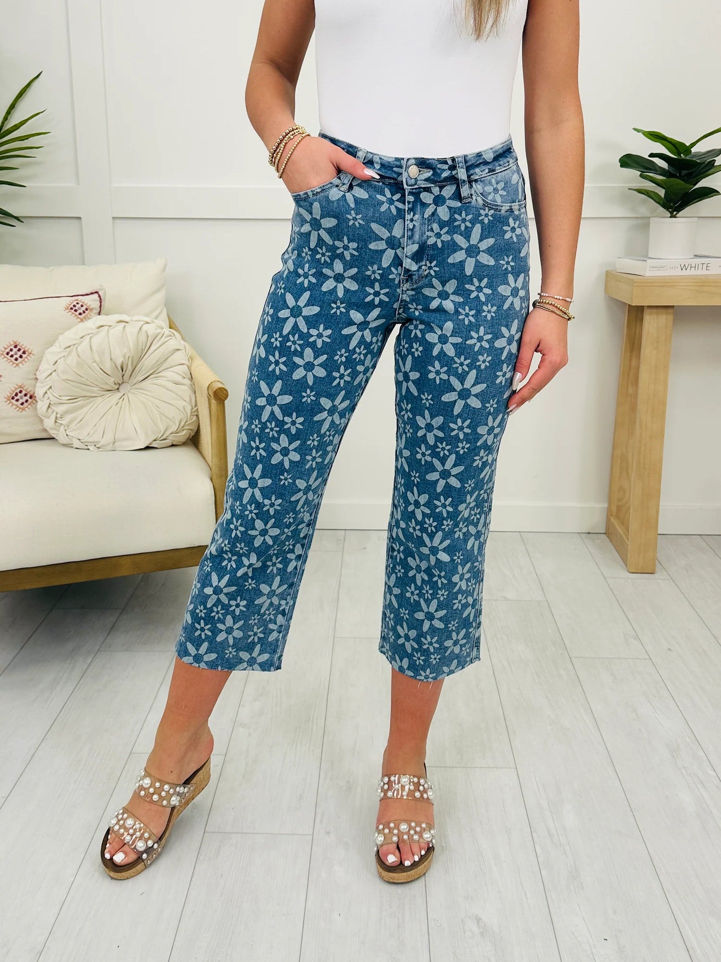 HW Crop Wide Leg Flower Jean Style 88772