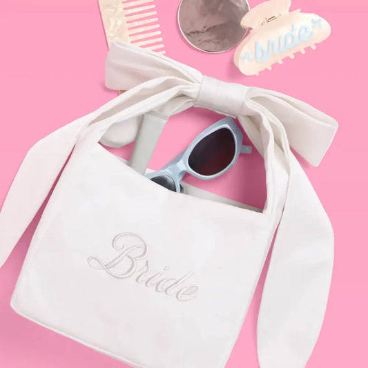 White Bow Purse