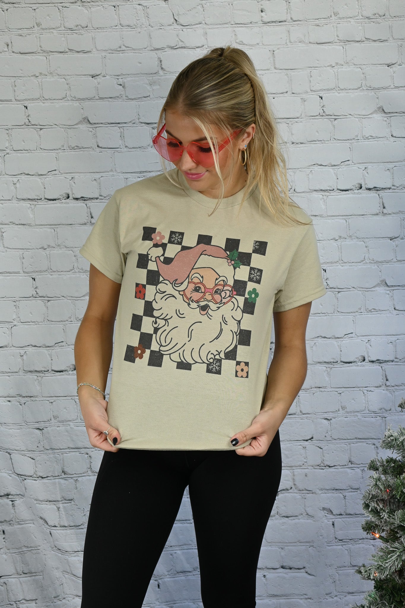 Santa Flower Tee -