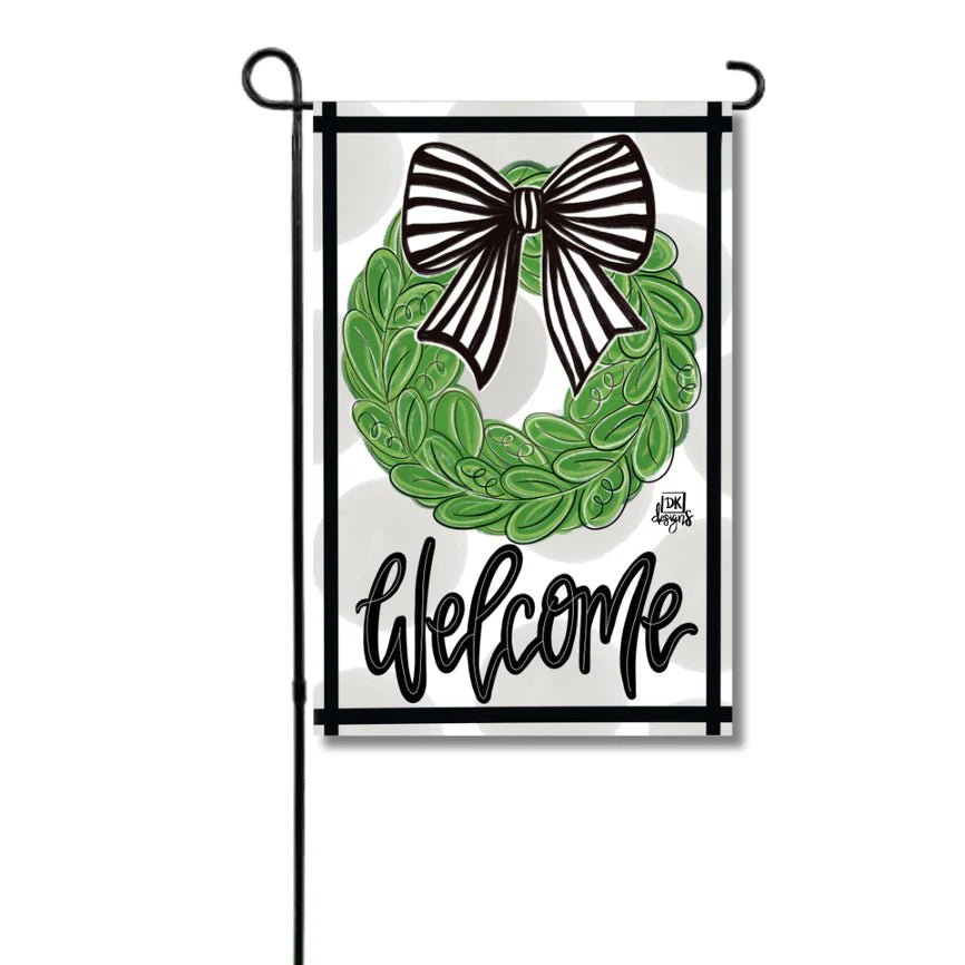 Black and White Bow Wreath Glam - She Chester