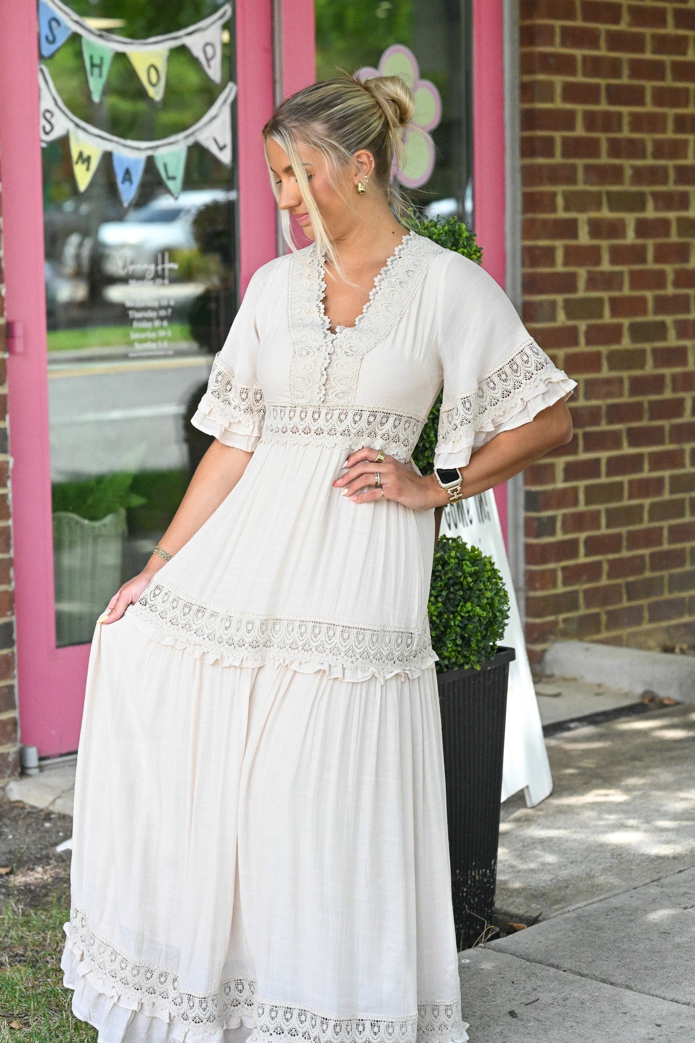 Dreams Ivory Lace Maxi Dress Medium