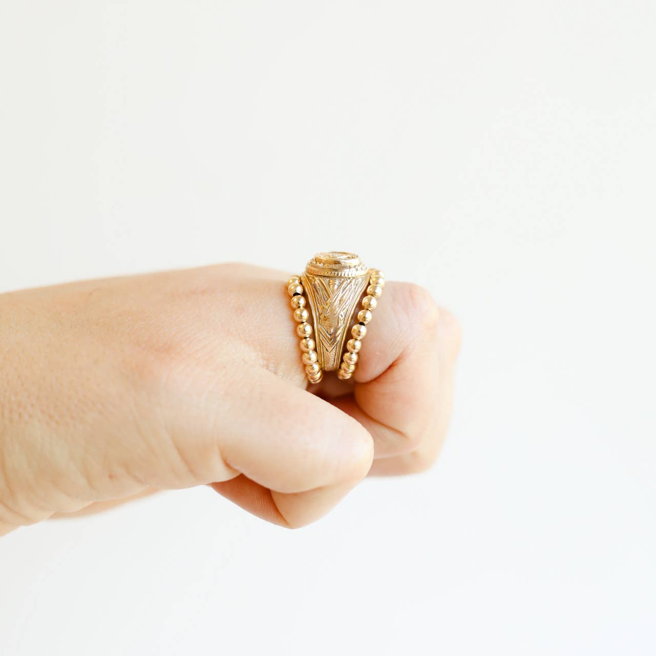 Lauren Beaded Band in Gold: 7/8