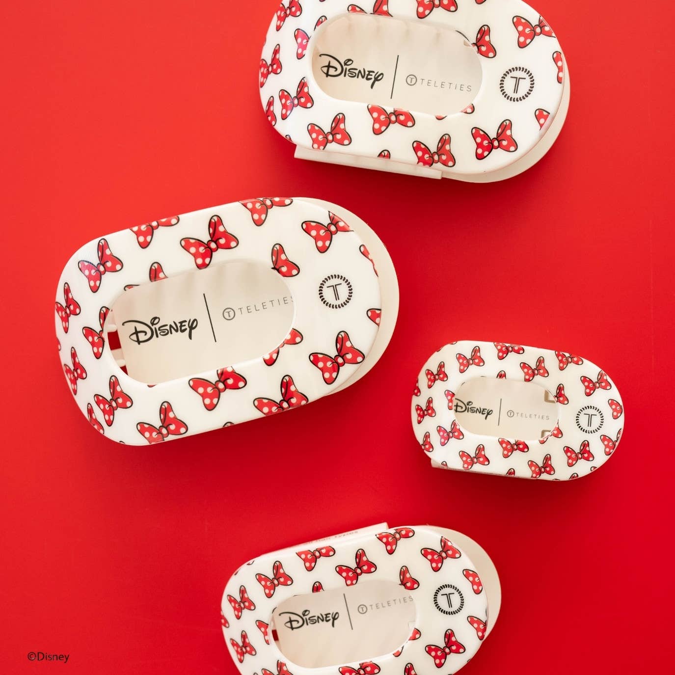 Flat Round Hair Clip | Small | Minnie Mouse Loves Her Bows! - She Chester