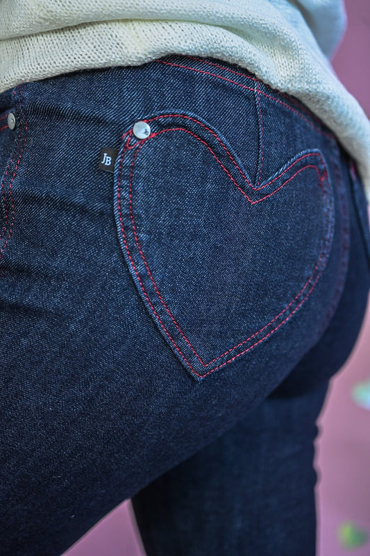 Heart Pocket Skinny Jeans - She Chester