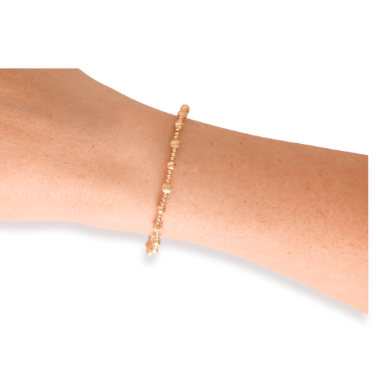 Palmer Fluted Bracelet in Gold: Standard 6.75 Inch - She Chester