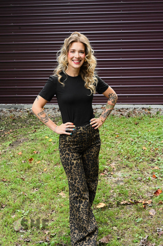 Sally Simple Top - Black - She Chester