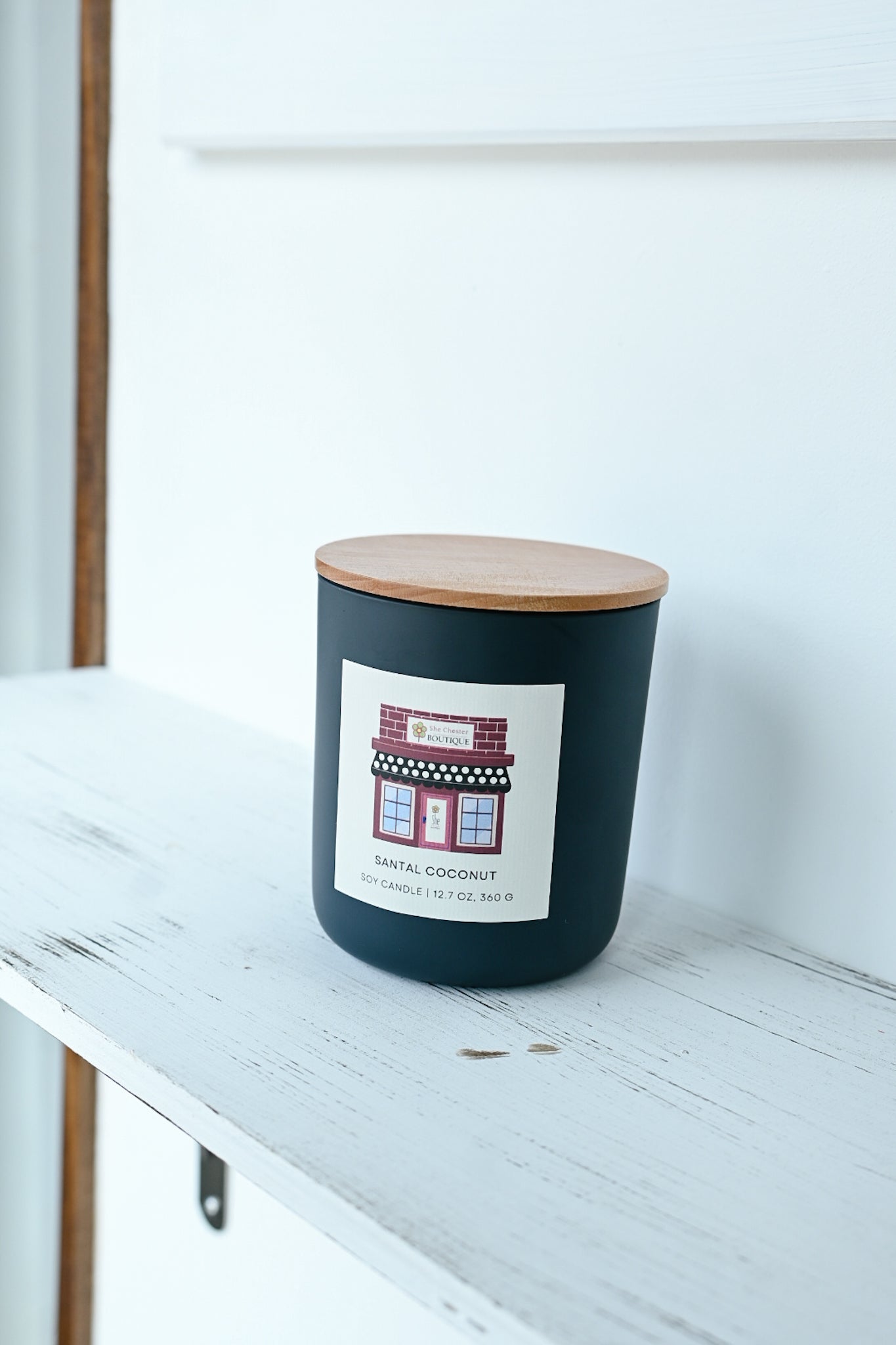 She Chester Santal Coconut Candle - She Chester