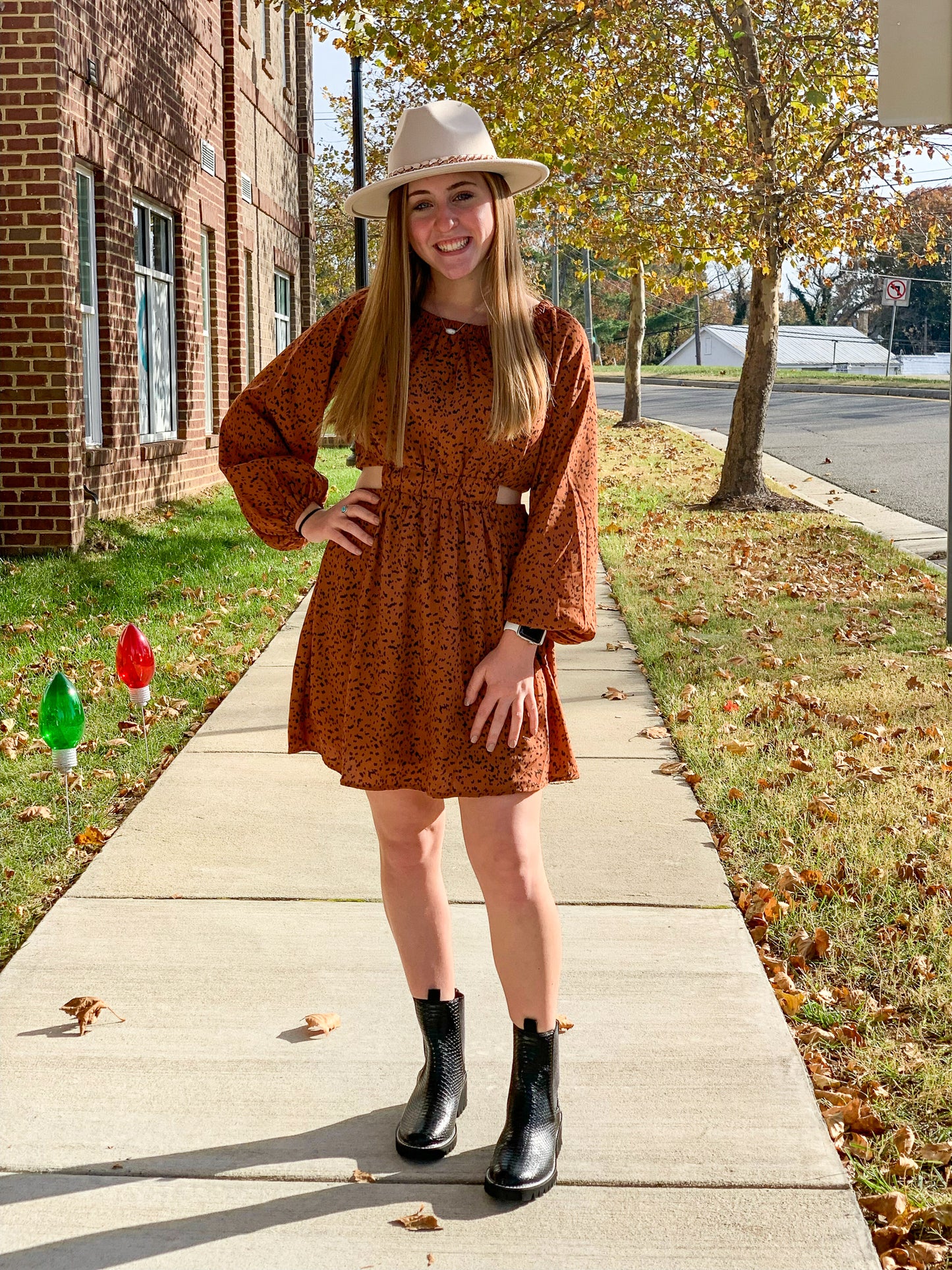 Main Event Cutout Dress -