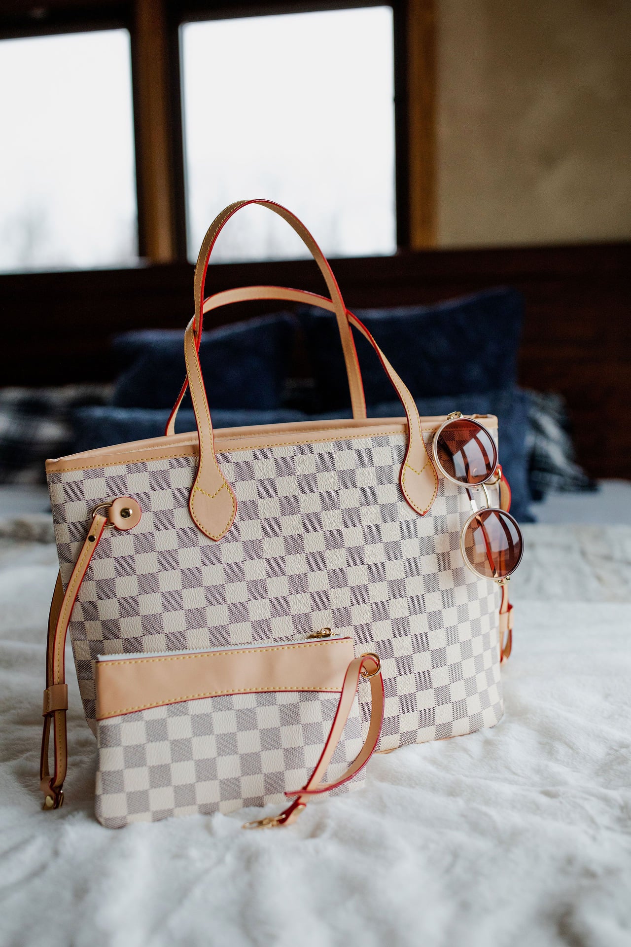 Taylor Checkered Tote - Cream