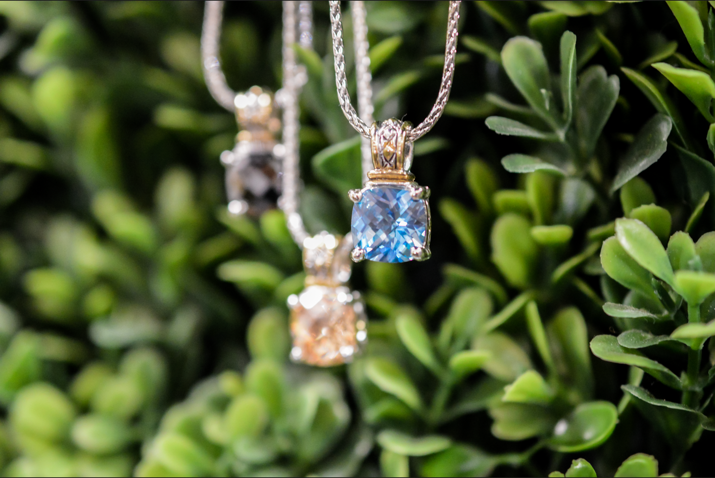 Beijos Cor 10x10mm Cushion Cut Pendant Necklace K5246-A603