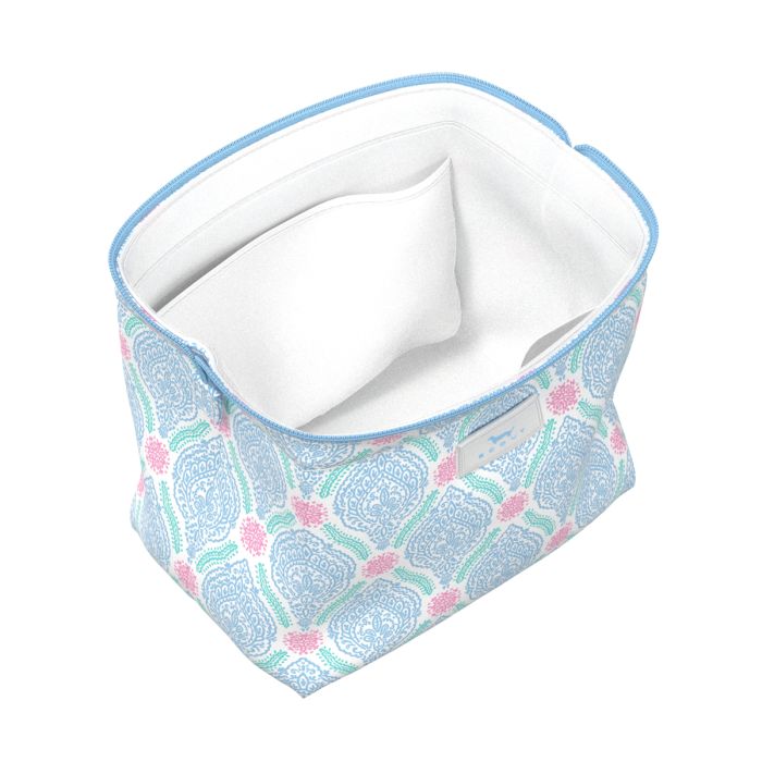 Little Big Mouth - She's a Gem