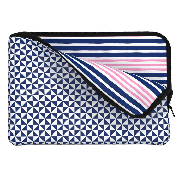 Screen Saver 15 - Tic Tac Tile