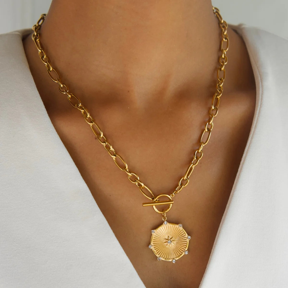 Briar Toggle Chain Medallion Necklace