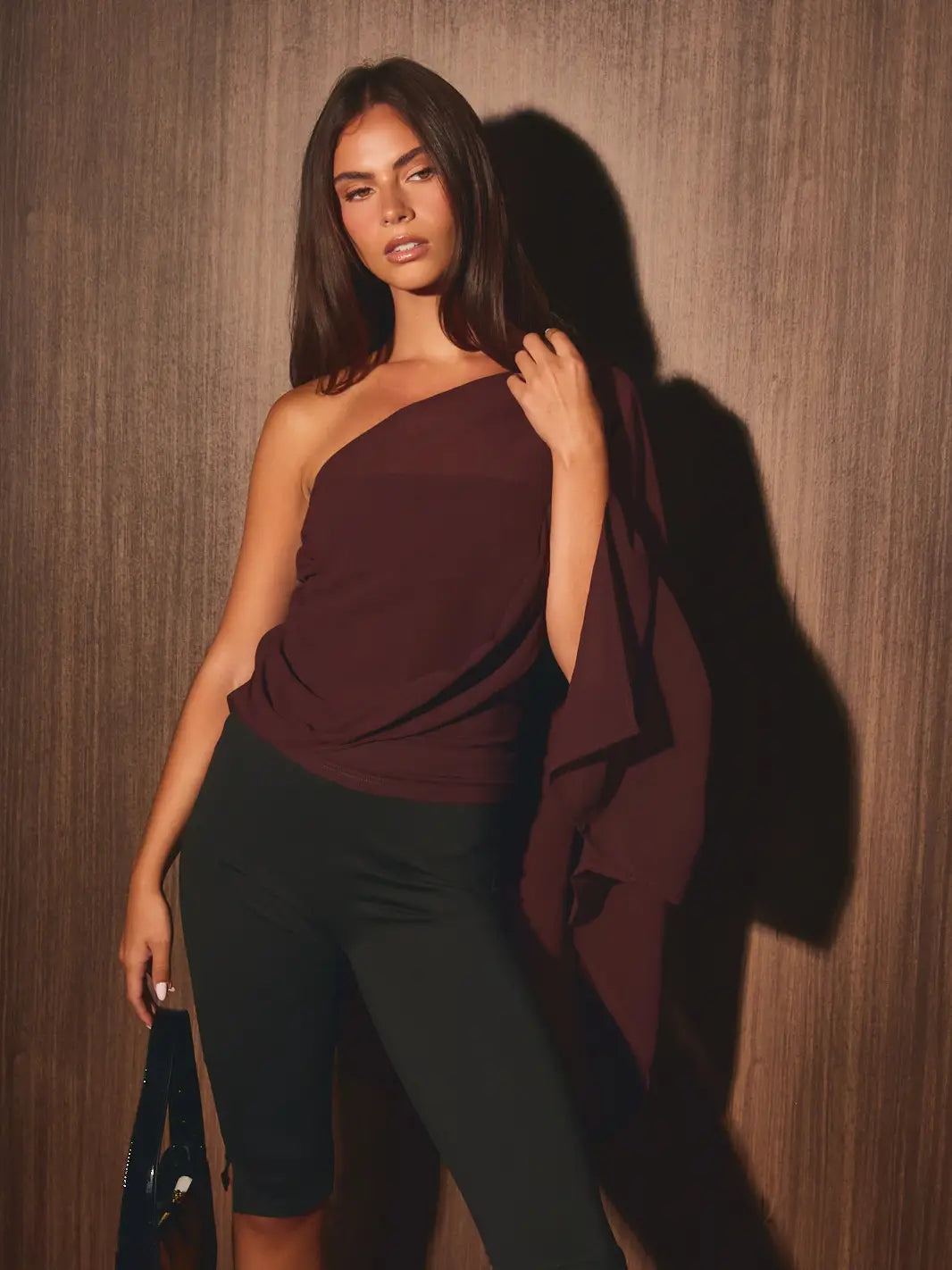 Tanner Asymmetrical Wine Top