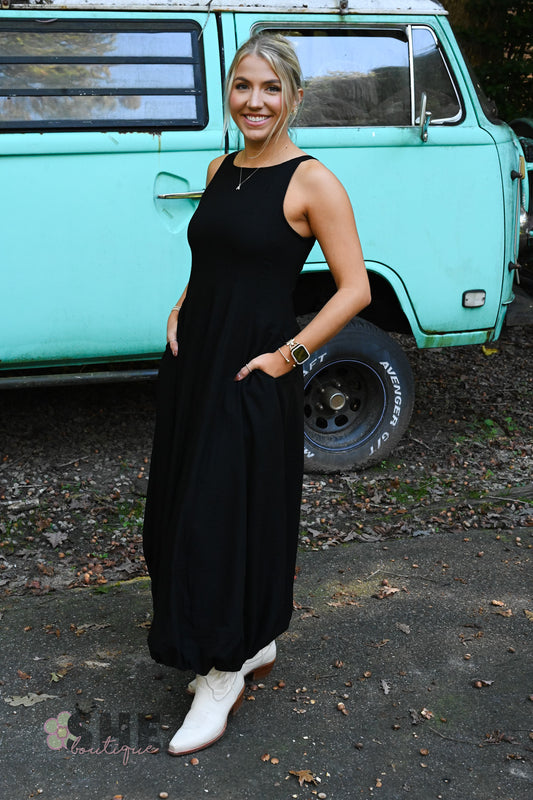 Sabrina Black Maxi Dress