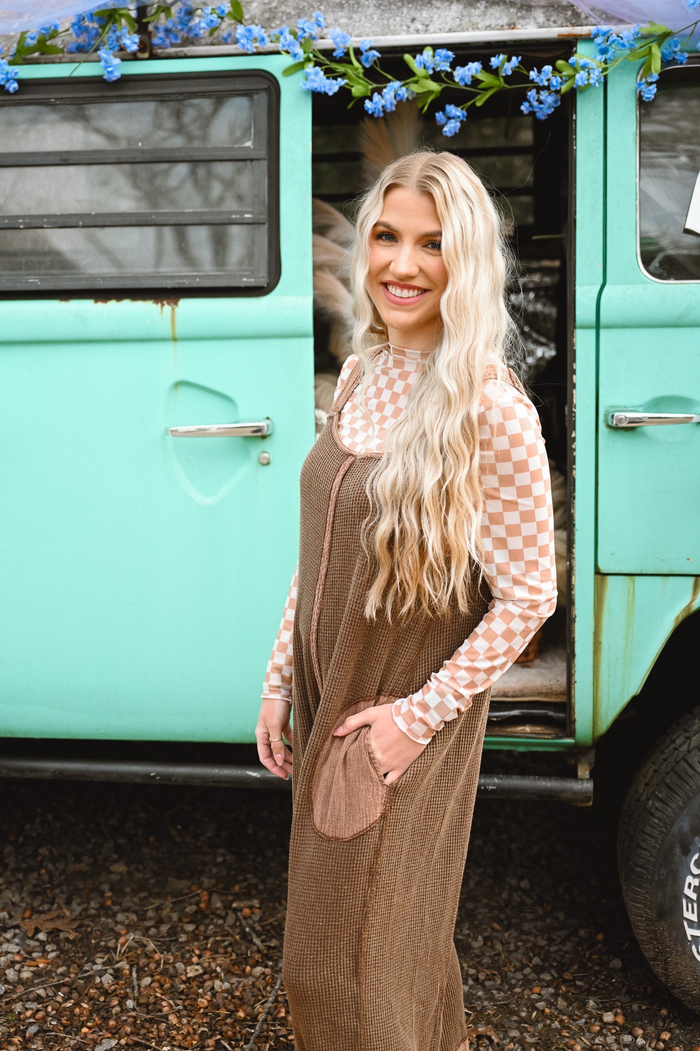 Checkered Mesh Fitted Top -