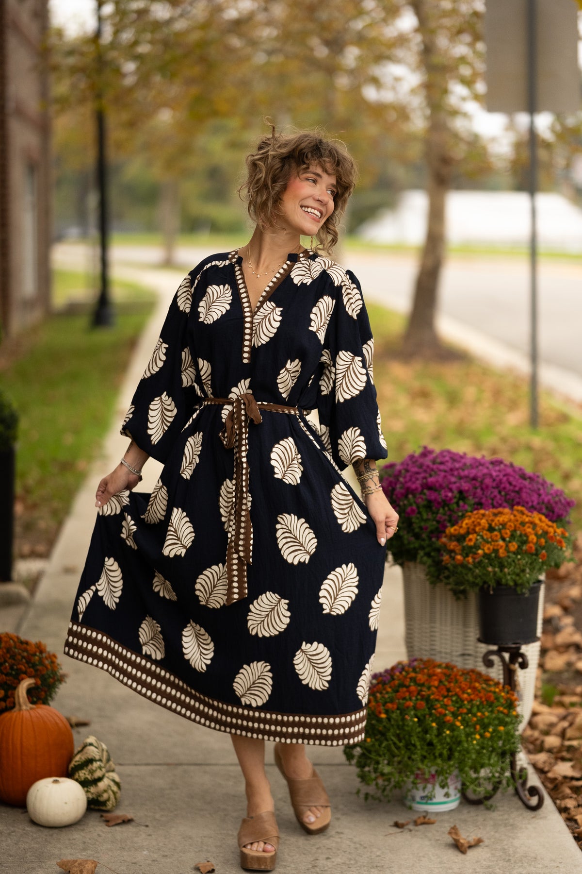 Fawn Navy Leaf Maxi -