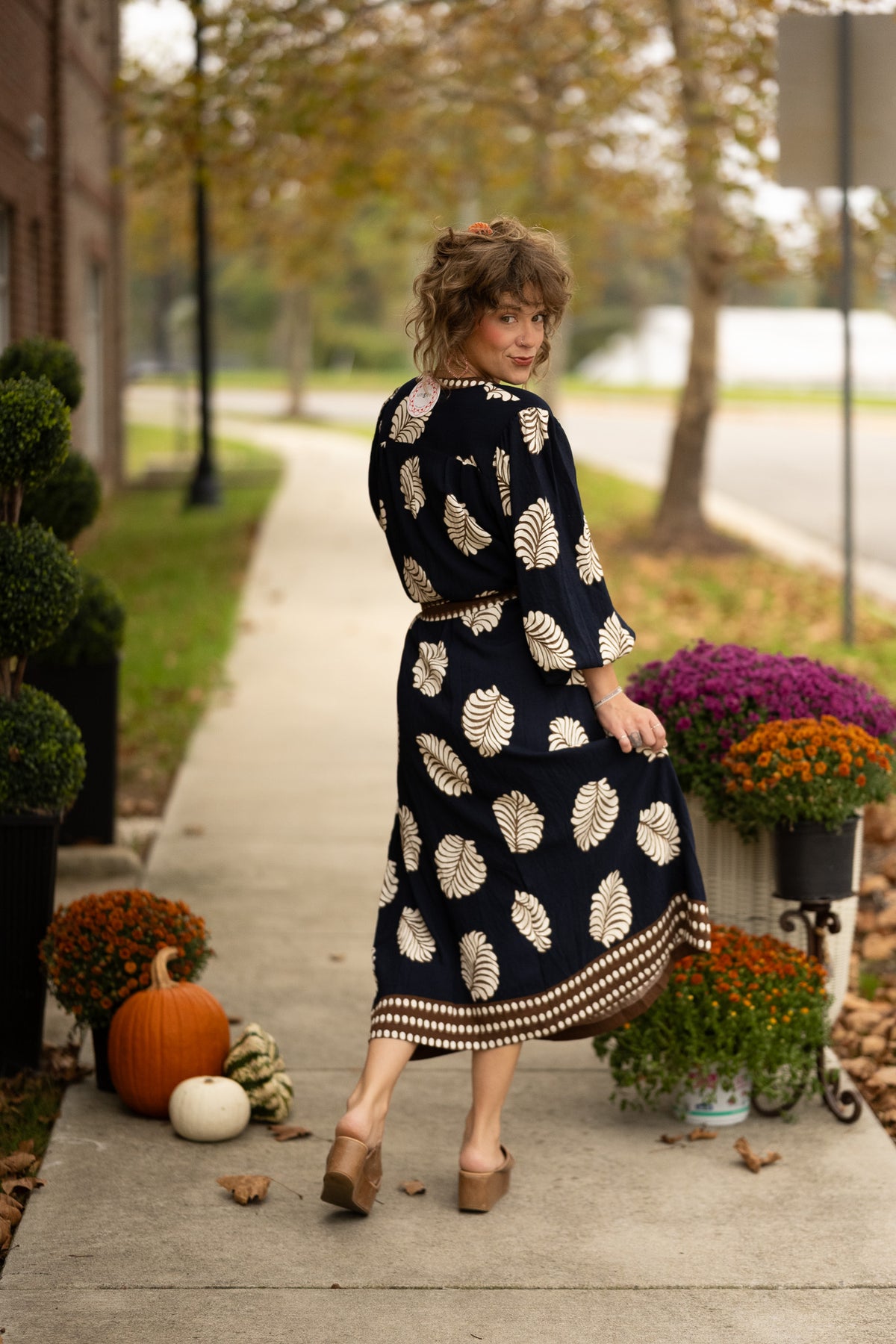 Fawn Navy Leaf Maxi -