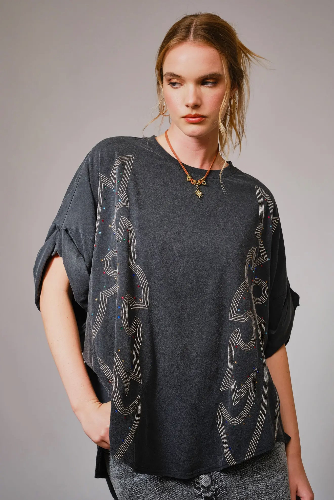 Stone Boot Stitch Black Oversized Tee