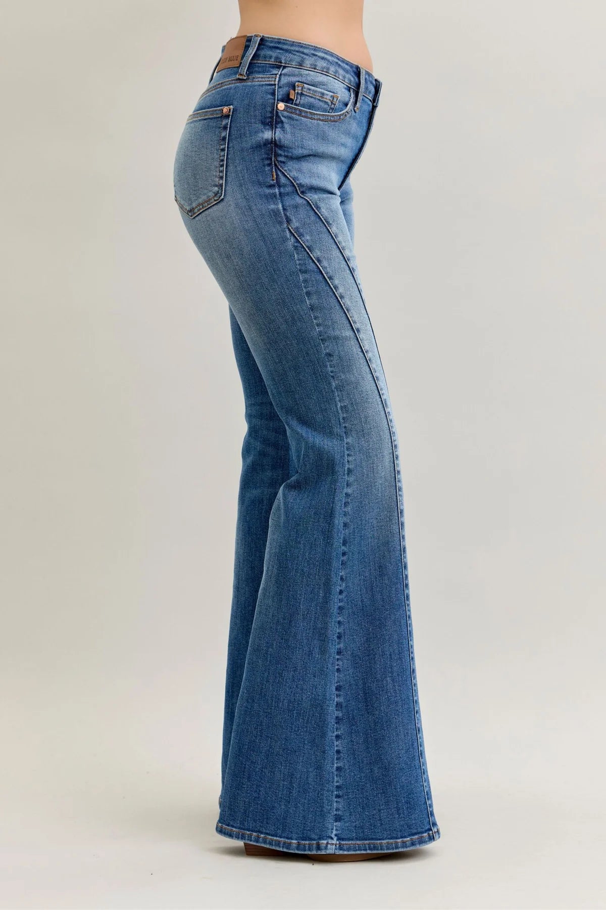 MR Jacqueline Double Side Seam Flare 881014