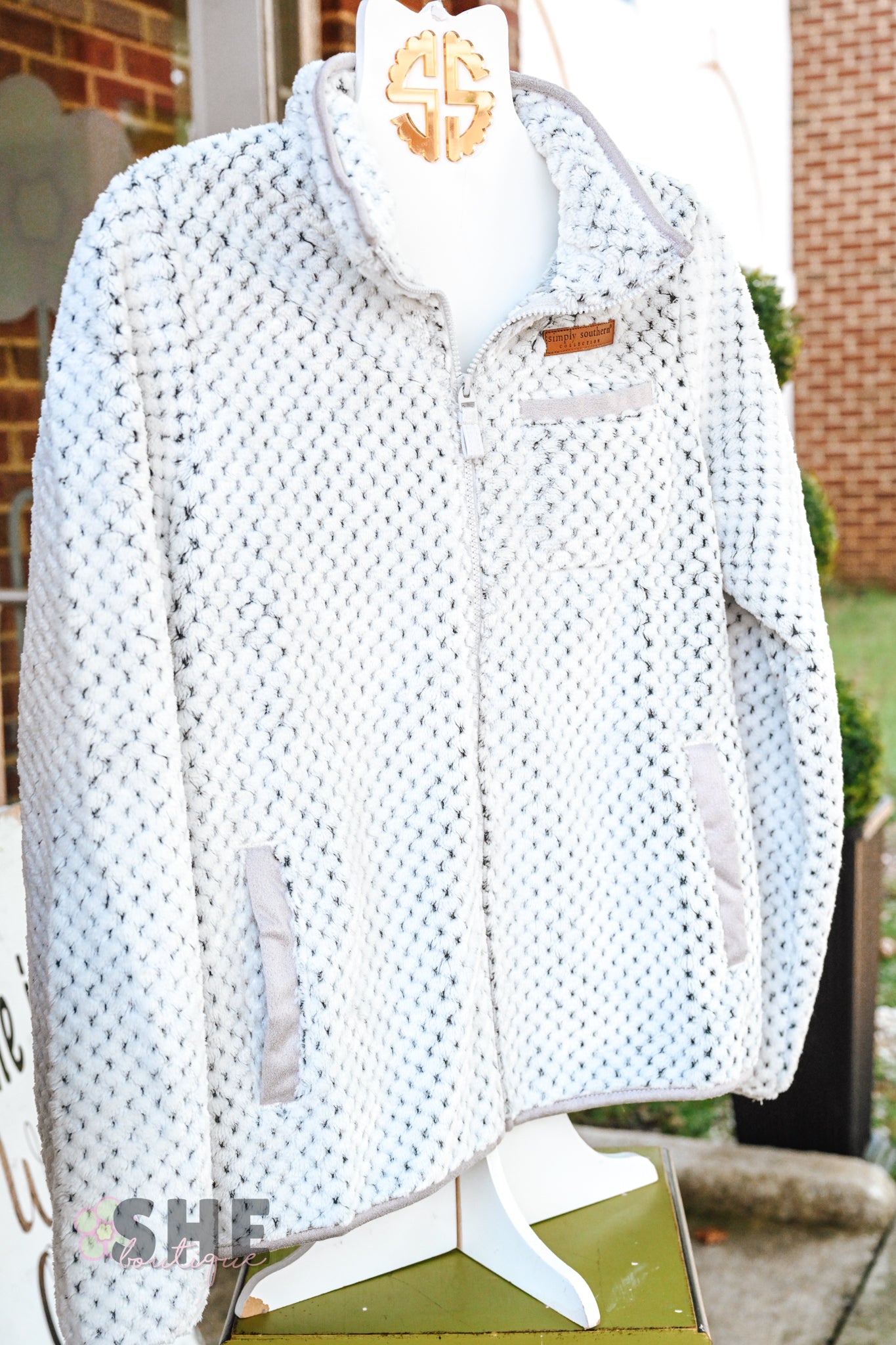 Simply Soft Grey Pull On