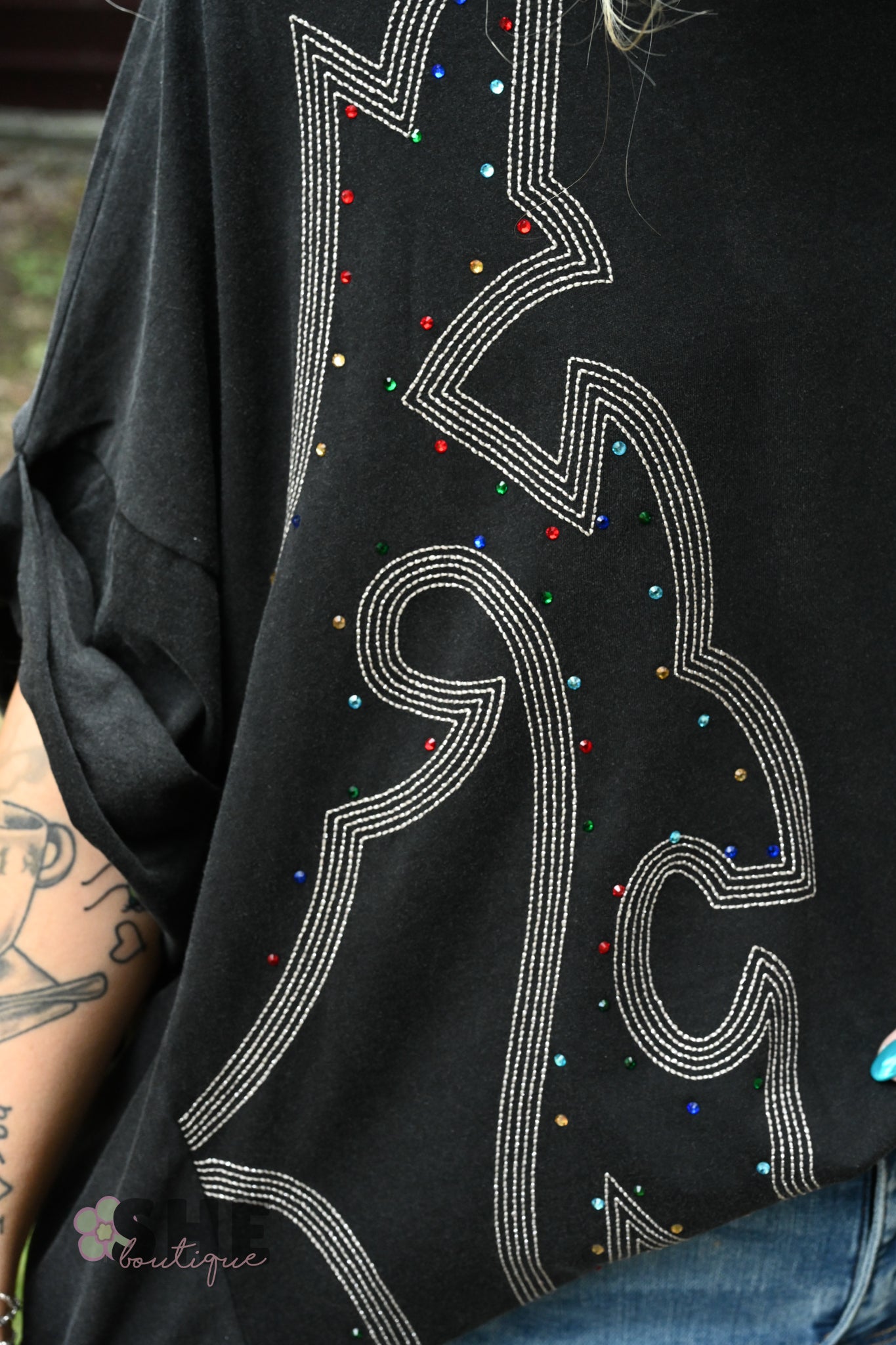 Stone Boot Stitch Black Oversized Tee