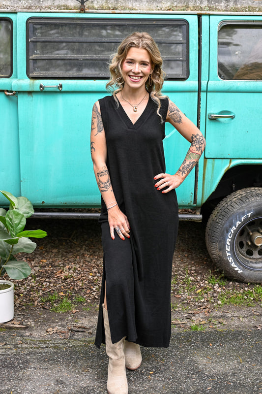 Alexandra Black Ribbed Maxi - She Chester