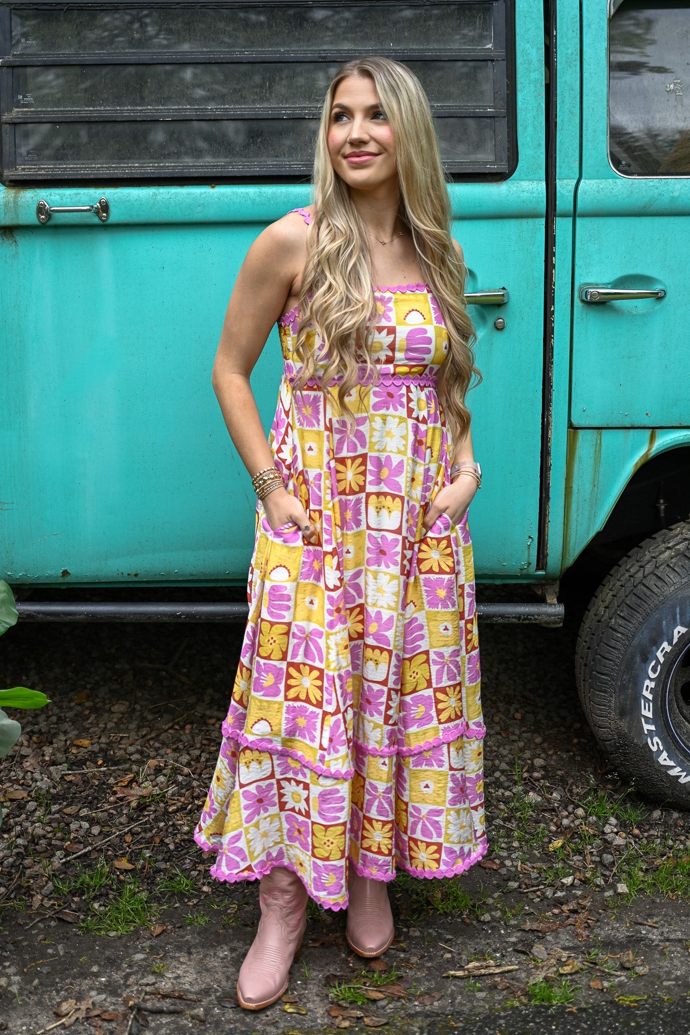 Annabelle Flower Midi - She Chester