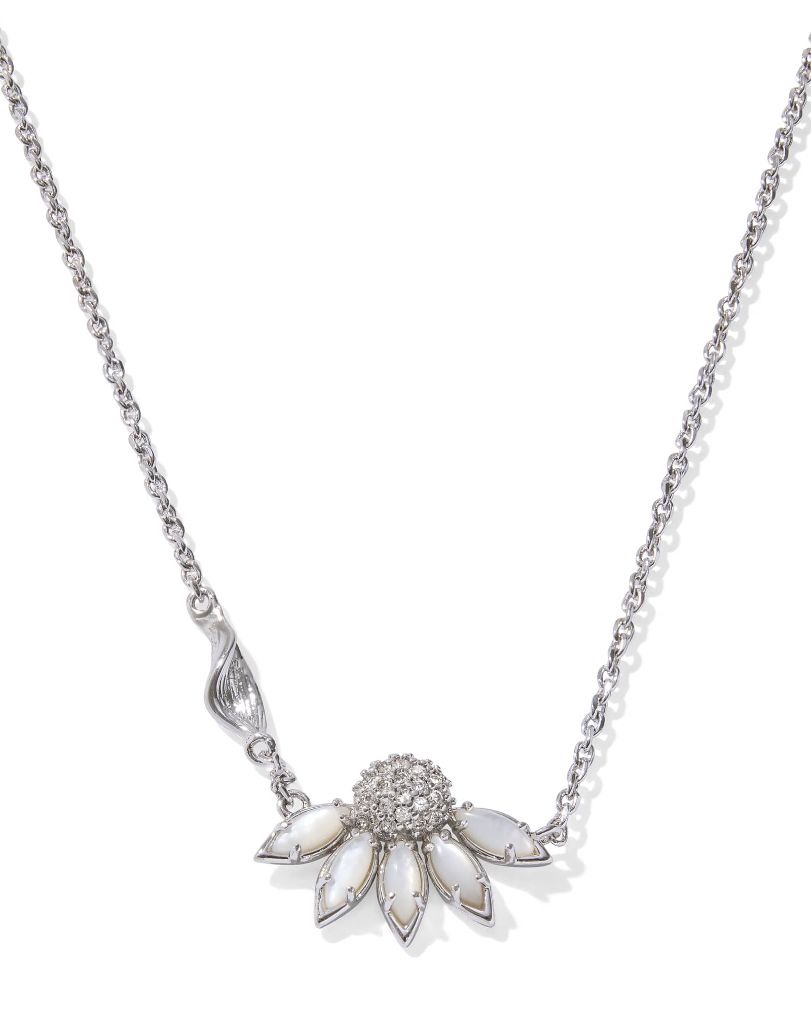 ANYA FLOWER SHORT PENDANT NECKLACESILVER IVORY MIX - She Chester