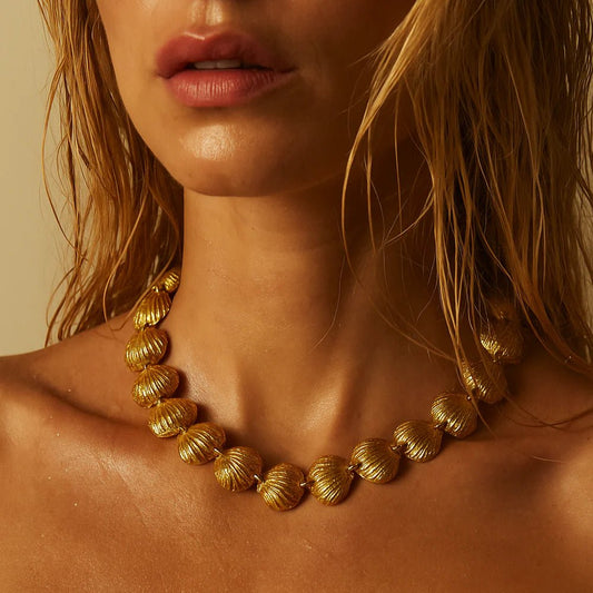 Berta Shell Choker Necklace - She Chester