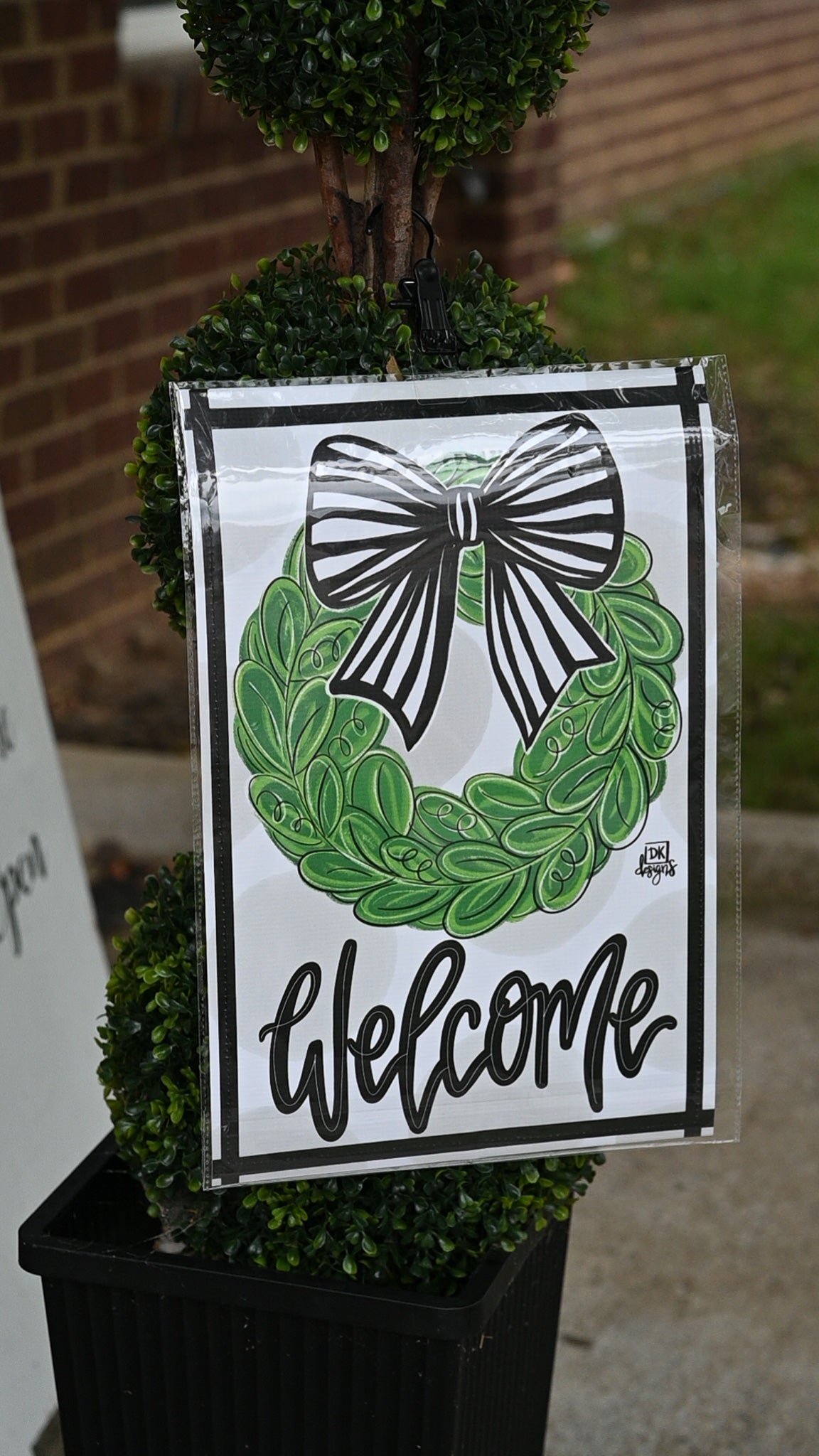 Black and White Bow Wreath Glam - She Chester