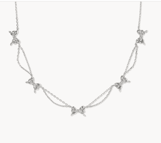 BOW STRAND NECKLACE SILVER - She Chester