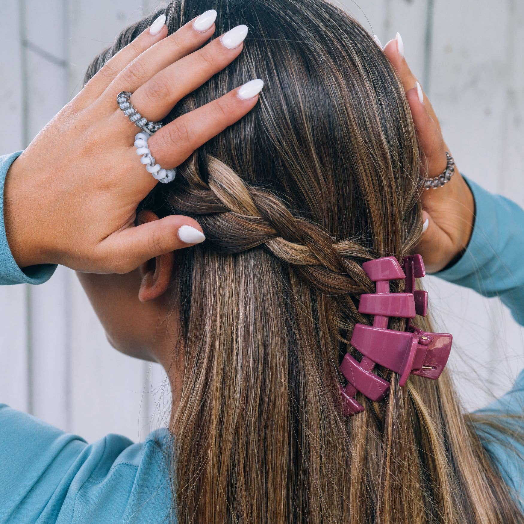 Classic Hair Clip | Medium | Wild Side - She Chester