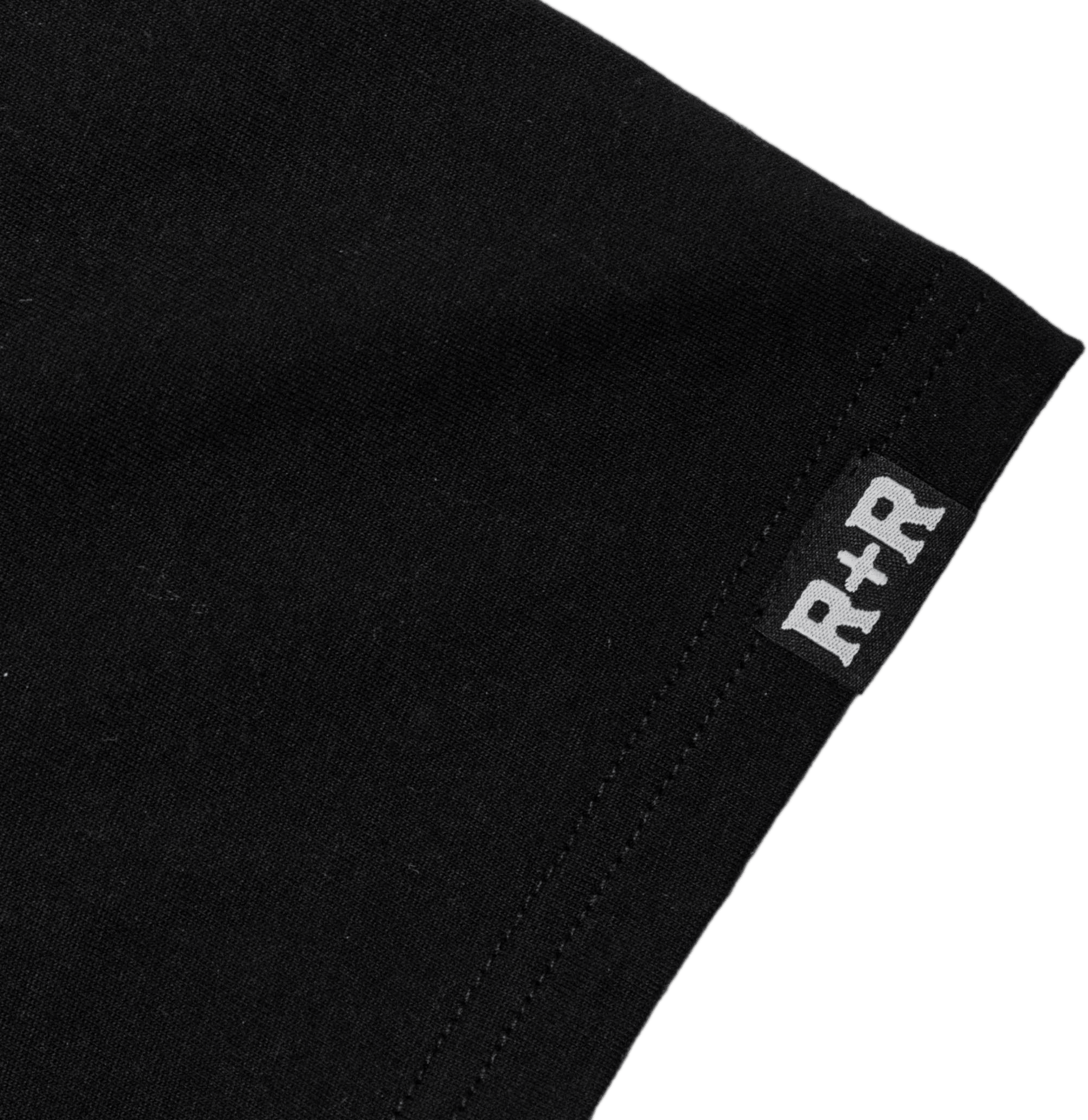 Classic Tee Black - She Chester