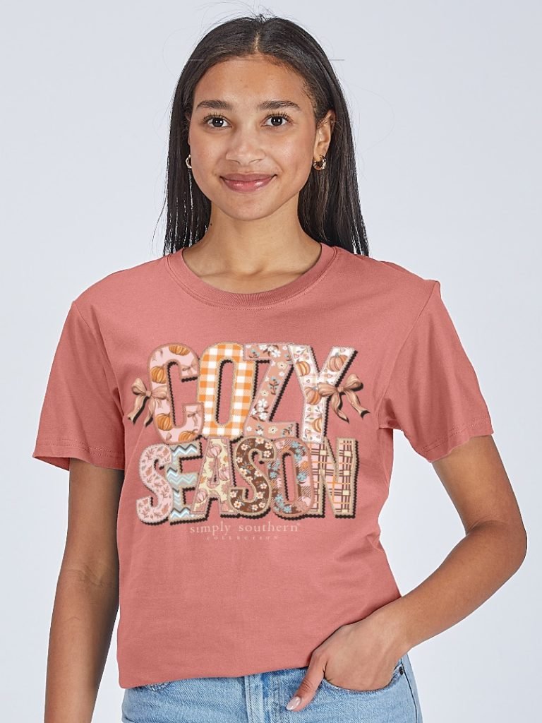 Cozy Vibes Tee - She Chester