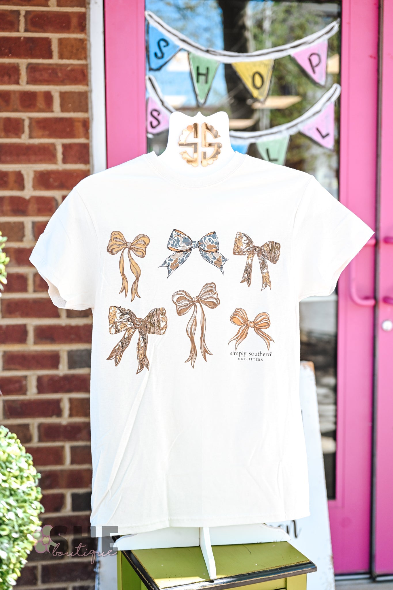 Cute Camo Bows Tee - She Chester