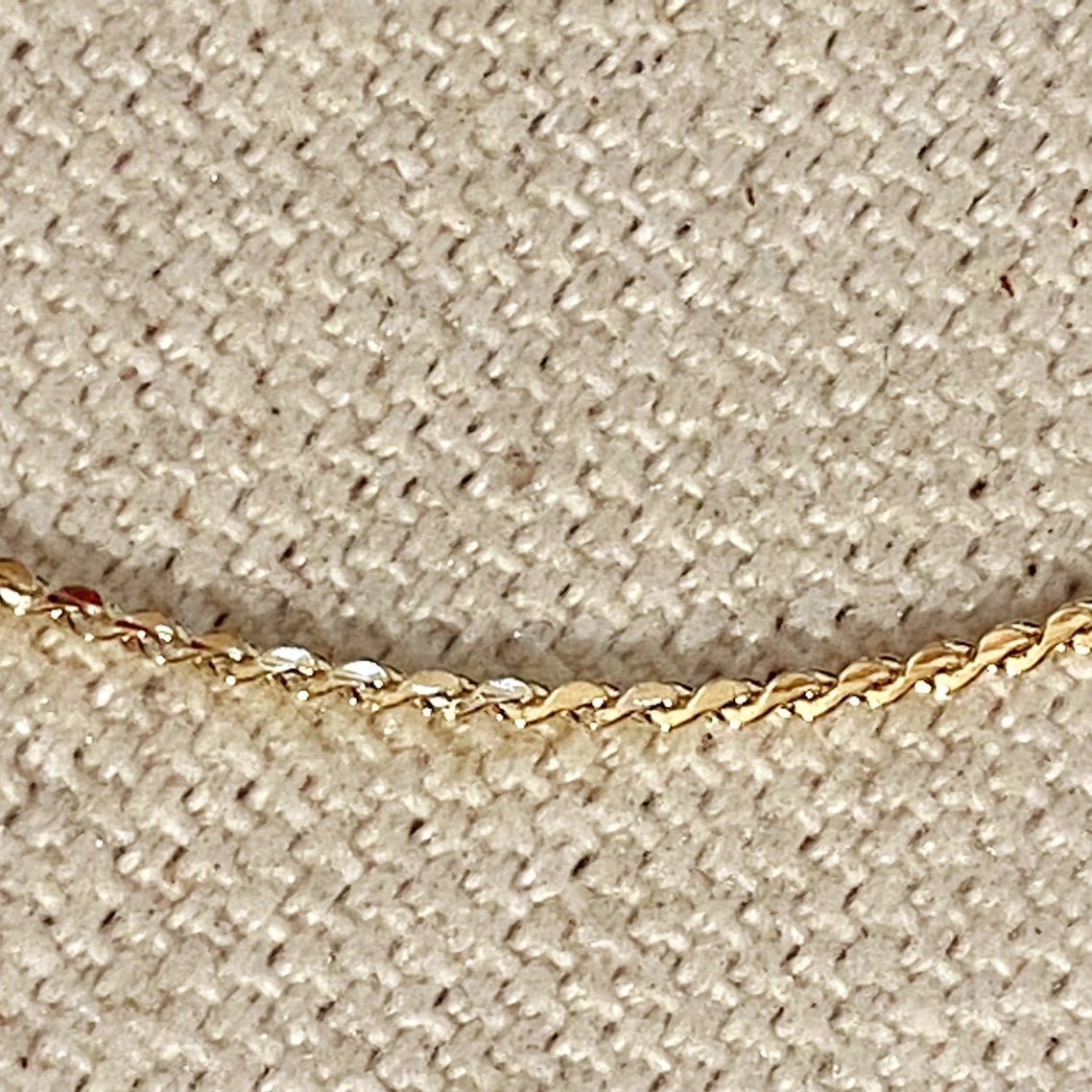 Dainty Chain 18K GF - She Chester