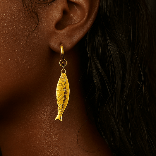 Dayna Huggie Hoop Fish Earrings Gold - She Chester