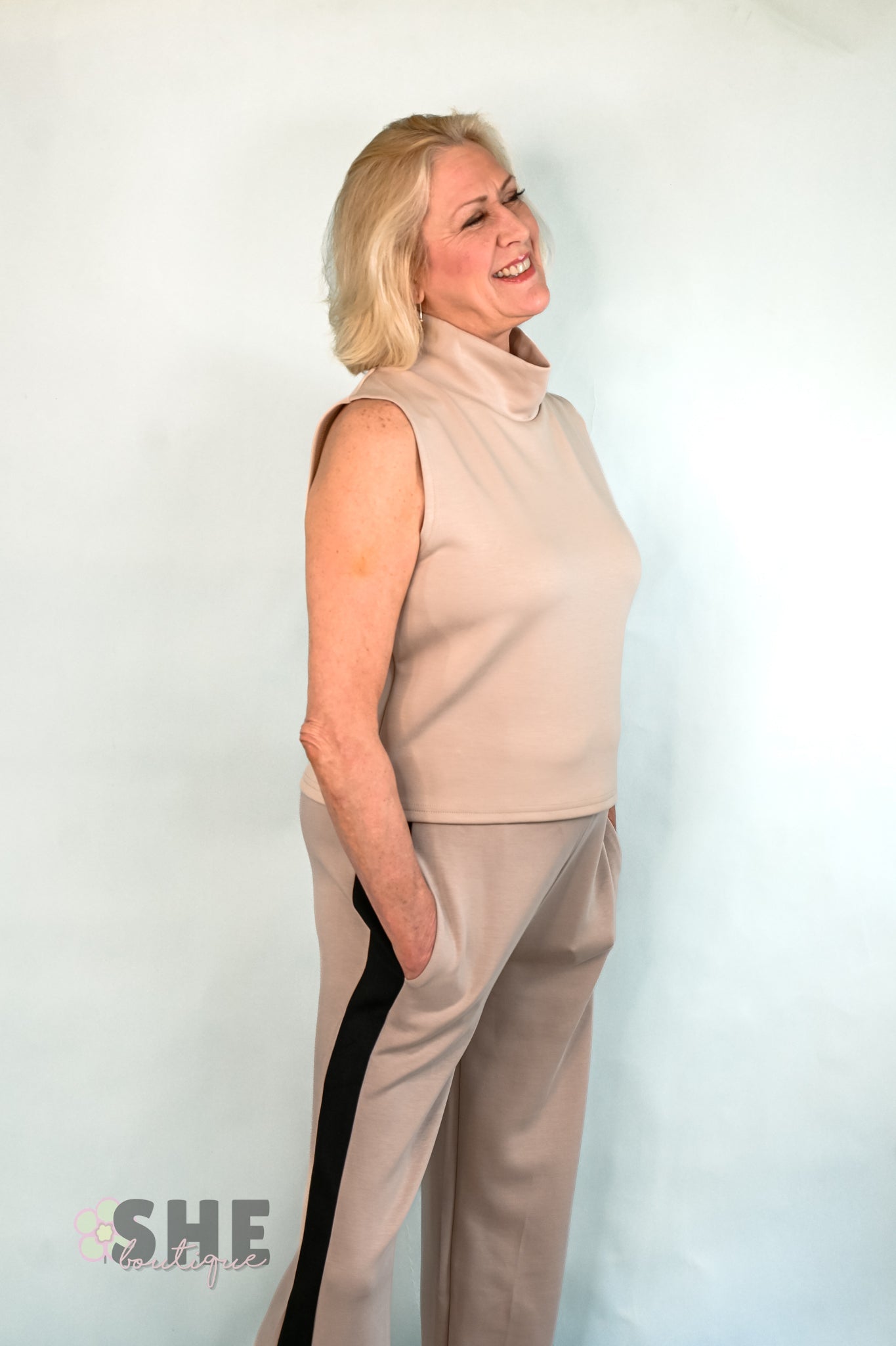 Dolley Side Stripe Pants - She Chester