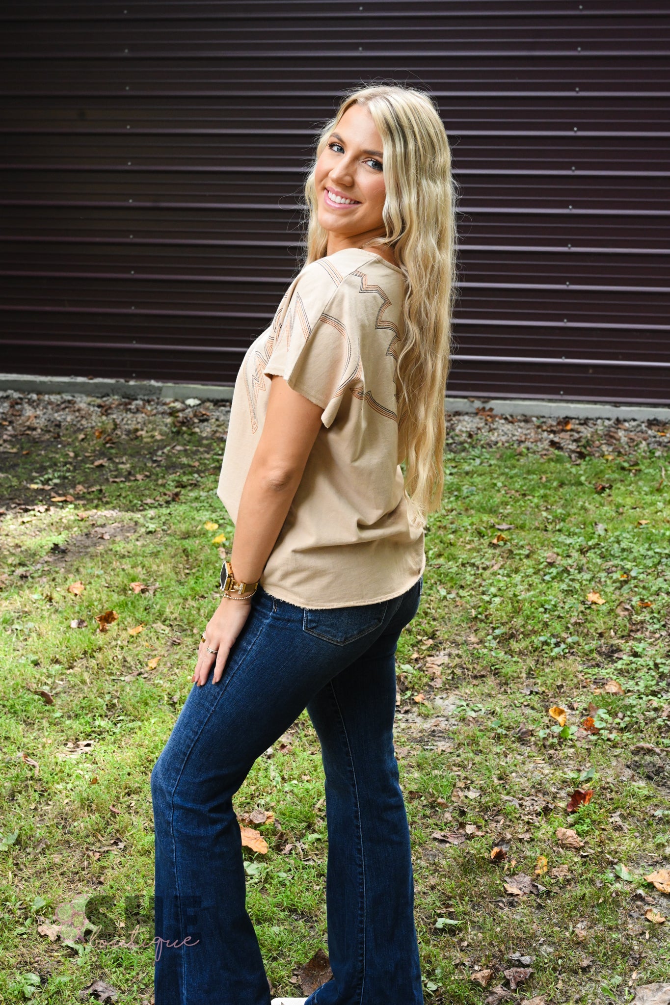 Dolmen Boot Stitch V Neck Tee - She Chester