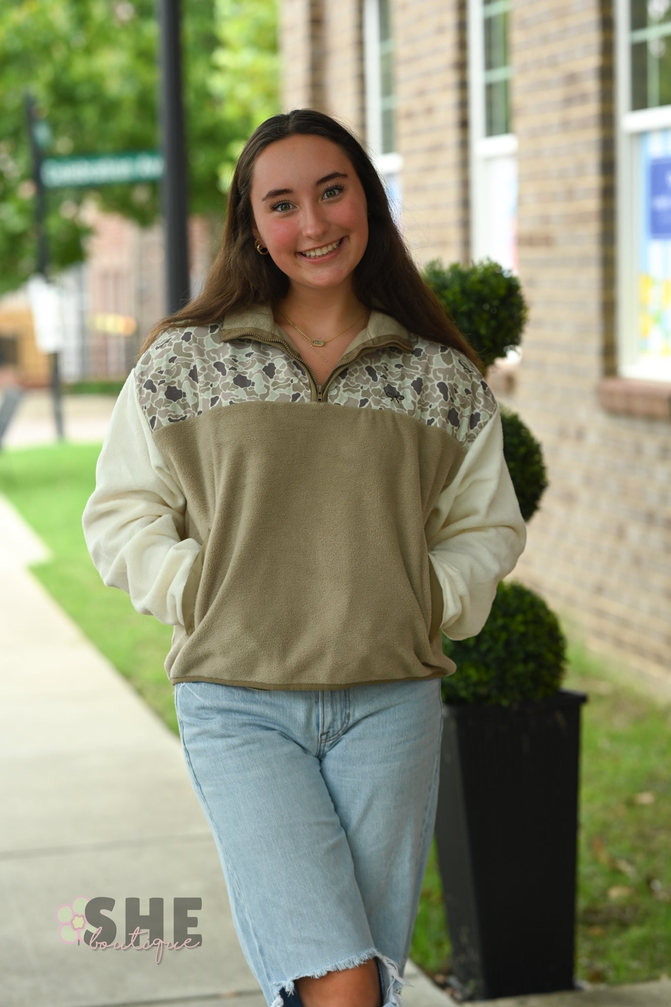 Duck Camo Alleyna Pullover - She Chester