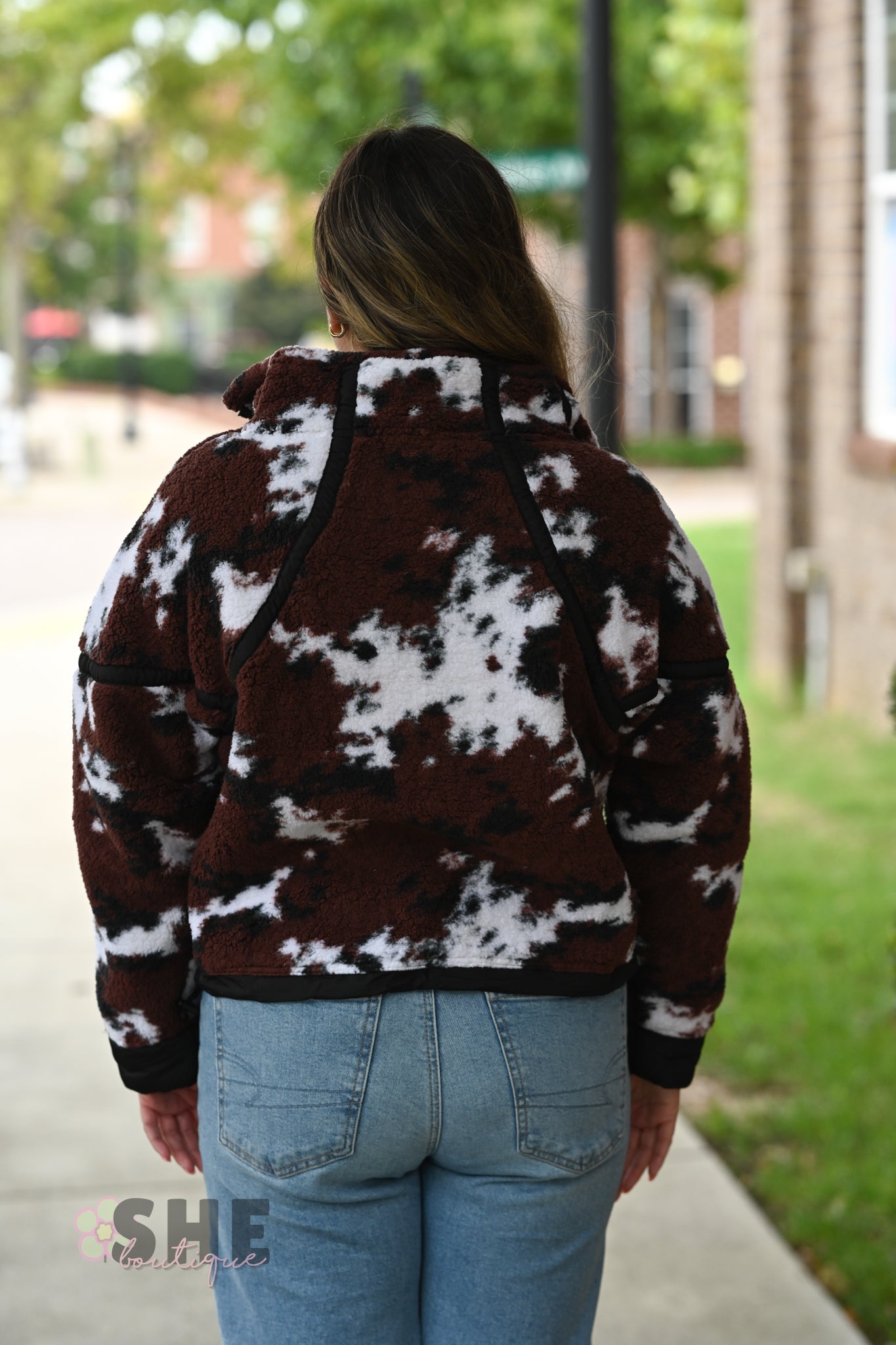 Eileen Cowprint Pullover - She Chester