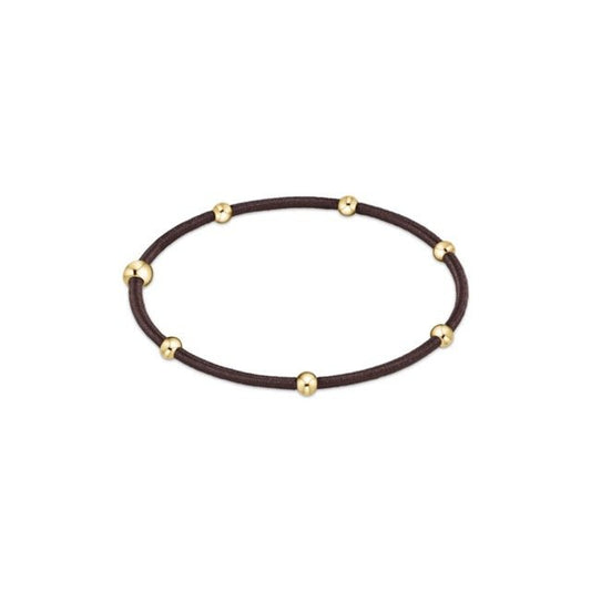 "e"ssentials Bronze - She Chester