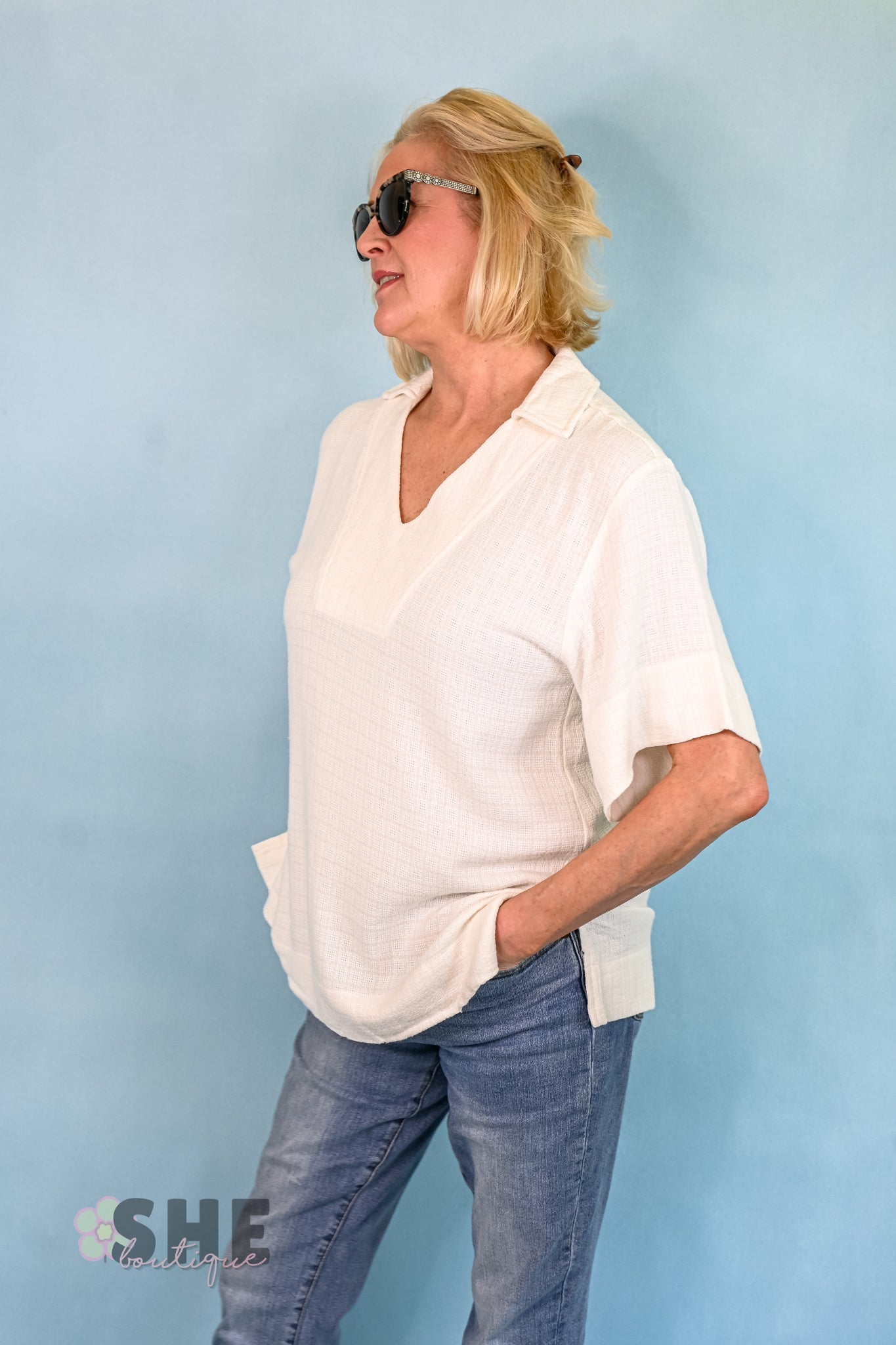 Good Vibrations Linen Top - She Chester