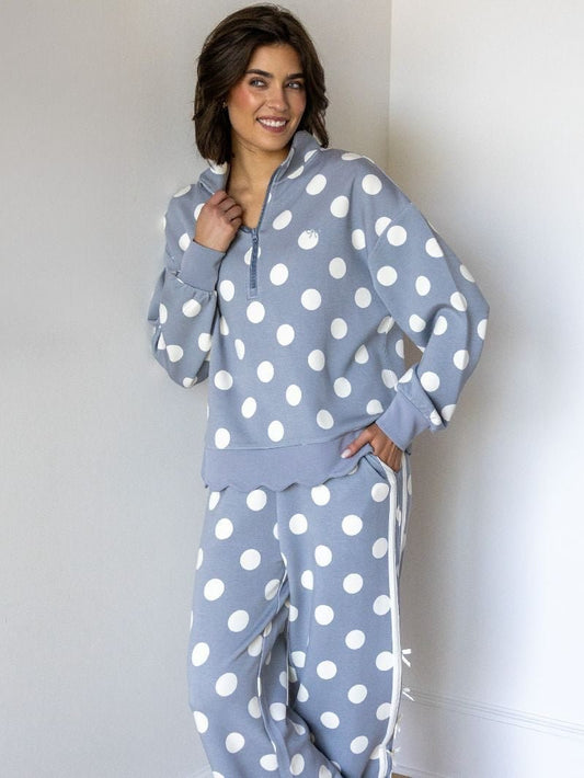 Grey & White Polka Dot Scallop Pull - She Chester