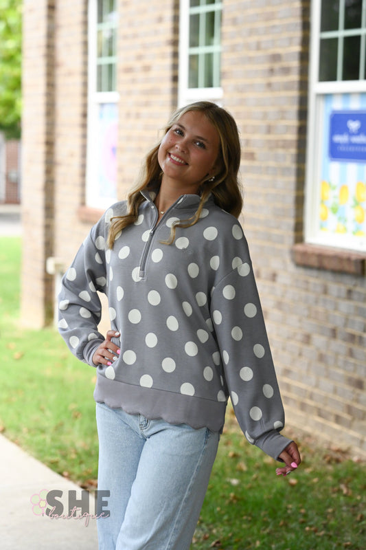 Grey & White Polka Dot Scallop Pull - She Chester