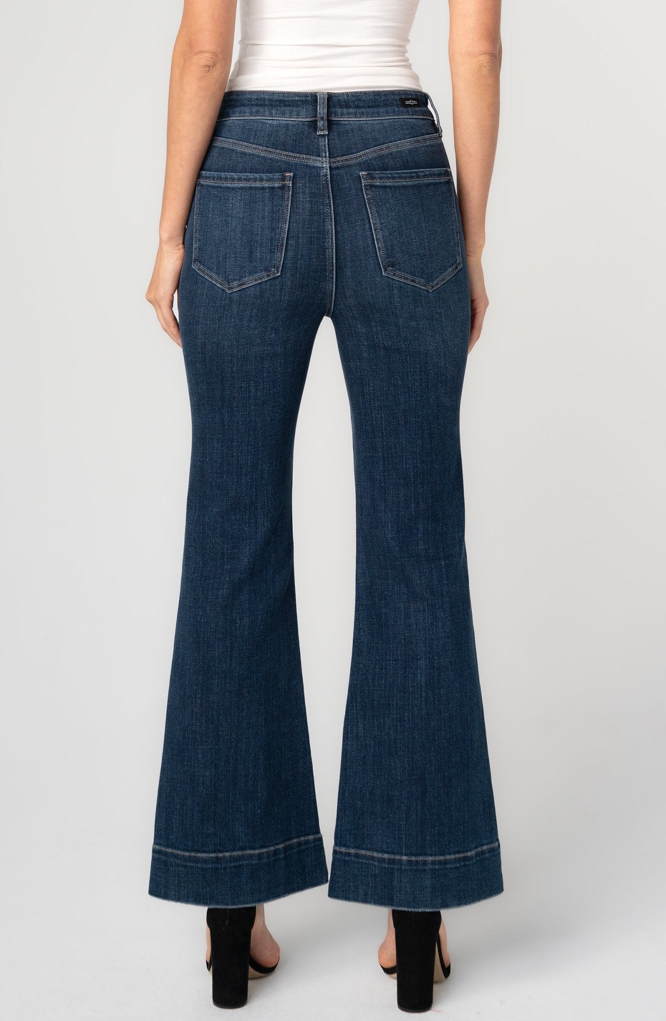 Hannah Hi Rise Mini Patch - She Chester