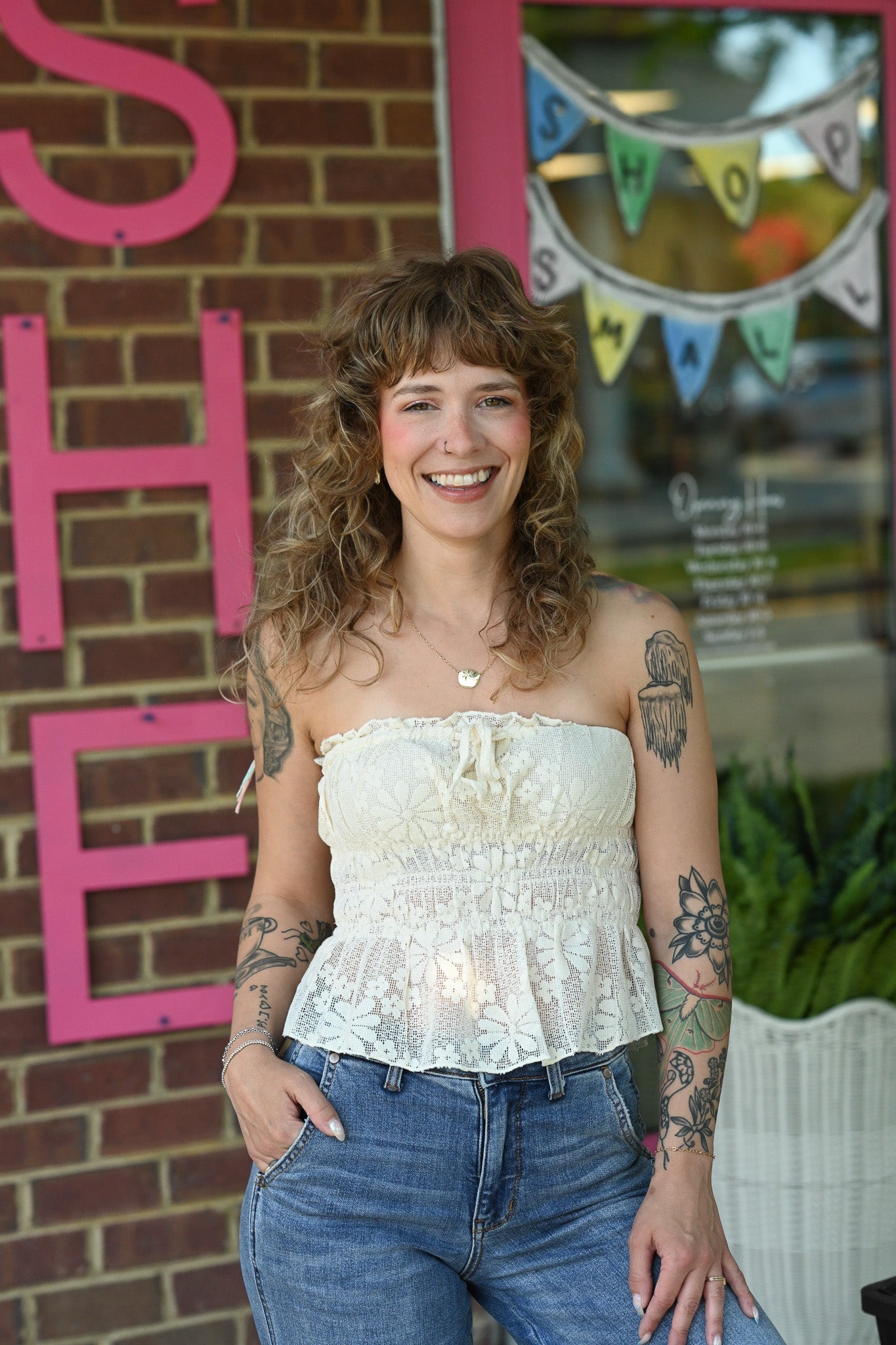 Hannah White Lace Tube Top - She Chester