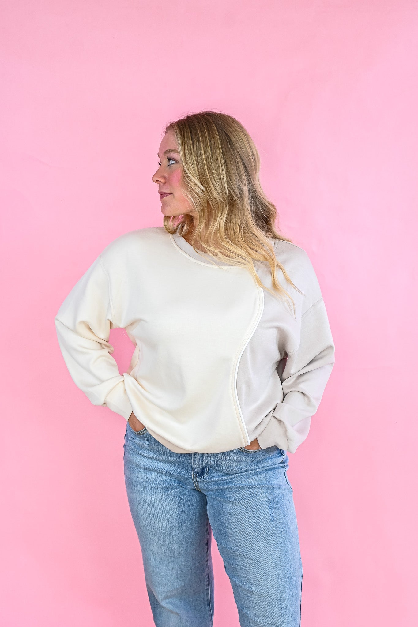 Hillary Swirl Pullover - She Chester
